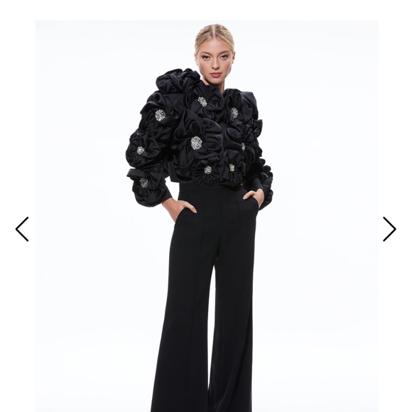 NWT Alice + Olivia Lorna Cropped Appliqué Jacket - Picture 2 of 16